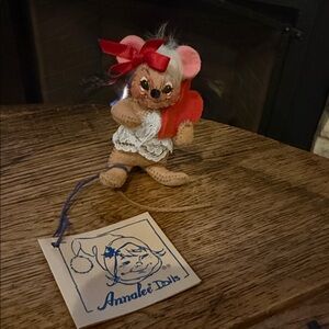 Vintage Annalee Valentines Seeetheart Itsie Mouse 1995 Pin or decor